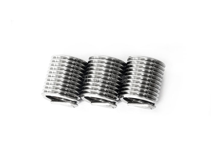 鋼絲螺套比傳統(tǒng)修復螺紋孔的方法好太多